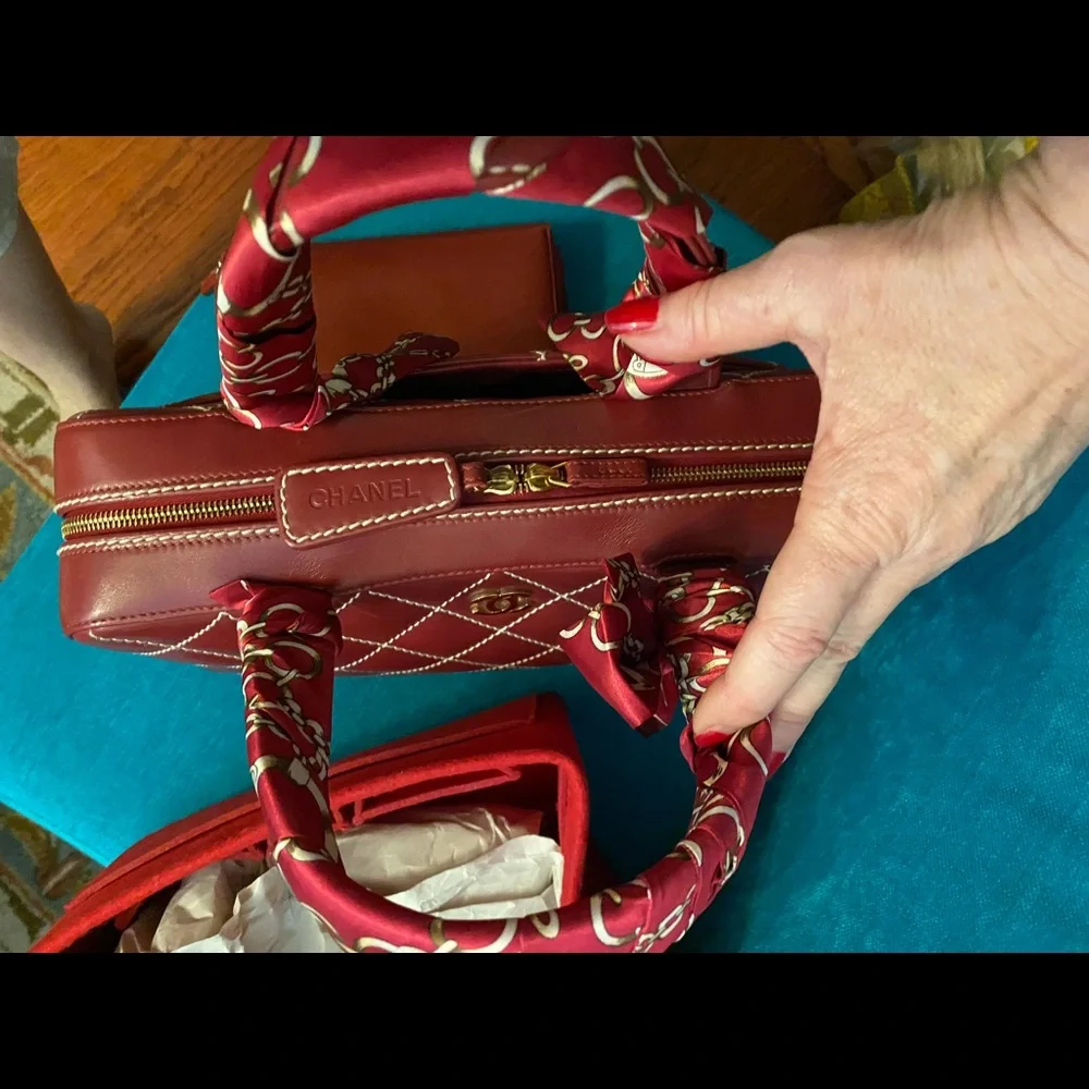 🌹NWT RARE CHANEL WILD STITCH HANDBAG - Picture 8 of 11